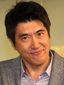 石橋貴明の学歴は？父親は破産夜逃げ！どん底からとんねるずでブレイク！