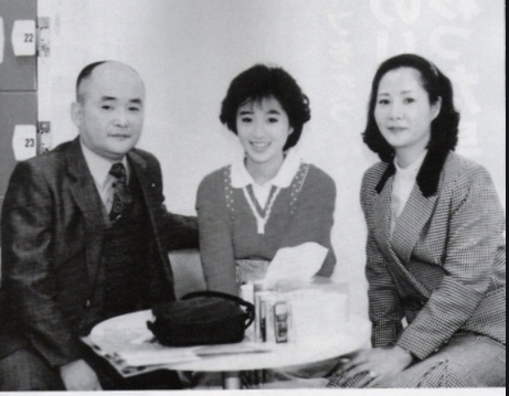 酒井法子の生い立ちが壮絶！父親は組長で弟もヤ○ザ！母は駆け落ちの不審死！！