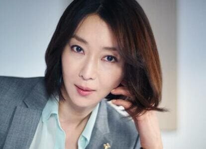 稲森いずみの学歴と家族事情を時系列で検証通学ルートや評判も詳述